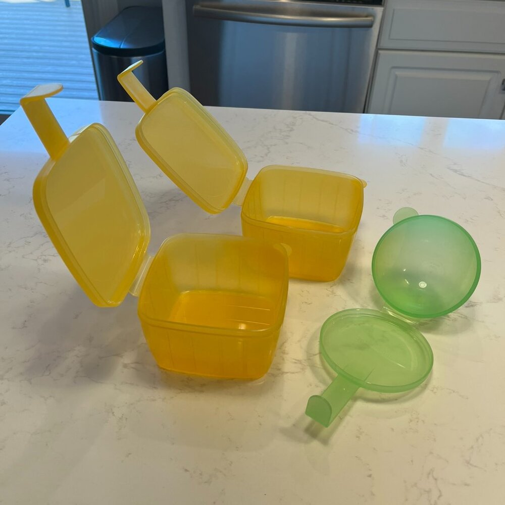 Never Used Tupperware Forget Me Not and Flat Out Lot - Picture 7 of 16